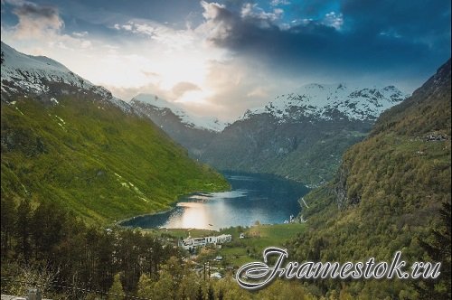 Geiranger fjord daytime 4k timelapse